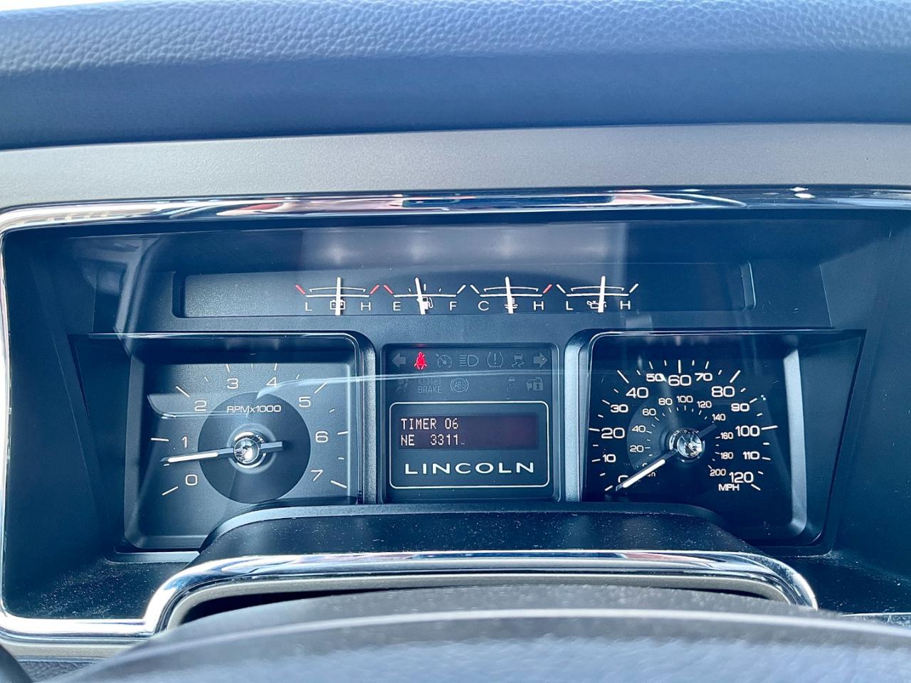 Lincoln Navigator 2WD 2012