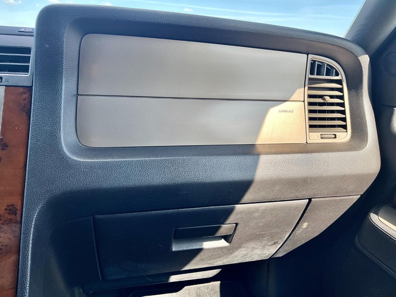 Lincoln Navigator 2WD 2012