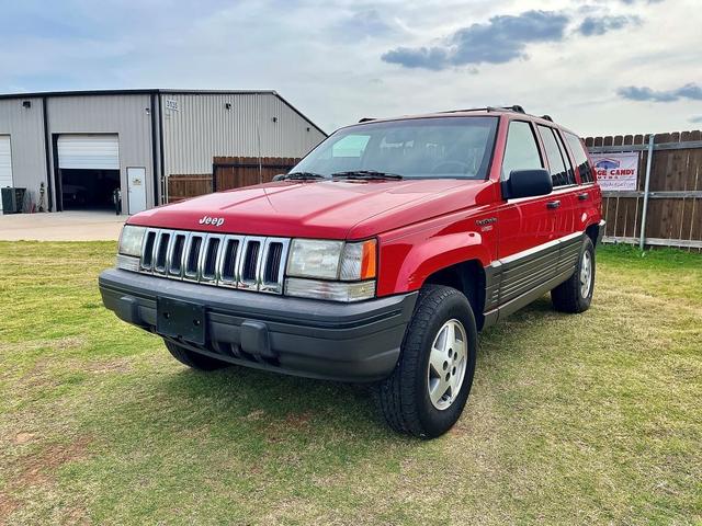 Red 1995 Jeep Grand Cherokee Laredo SUV / Crossover Rear-Wheel Drive Automatic