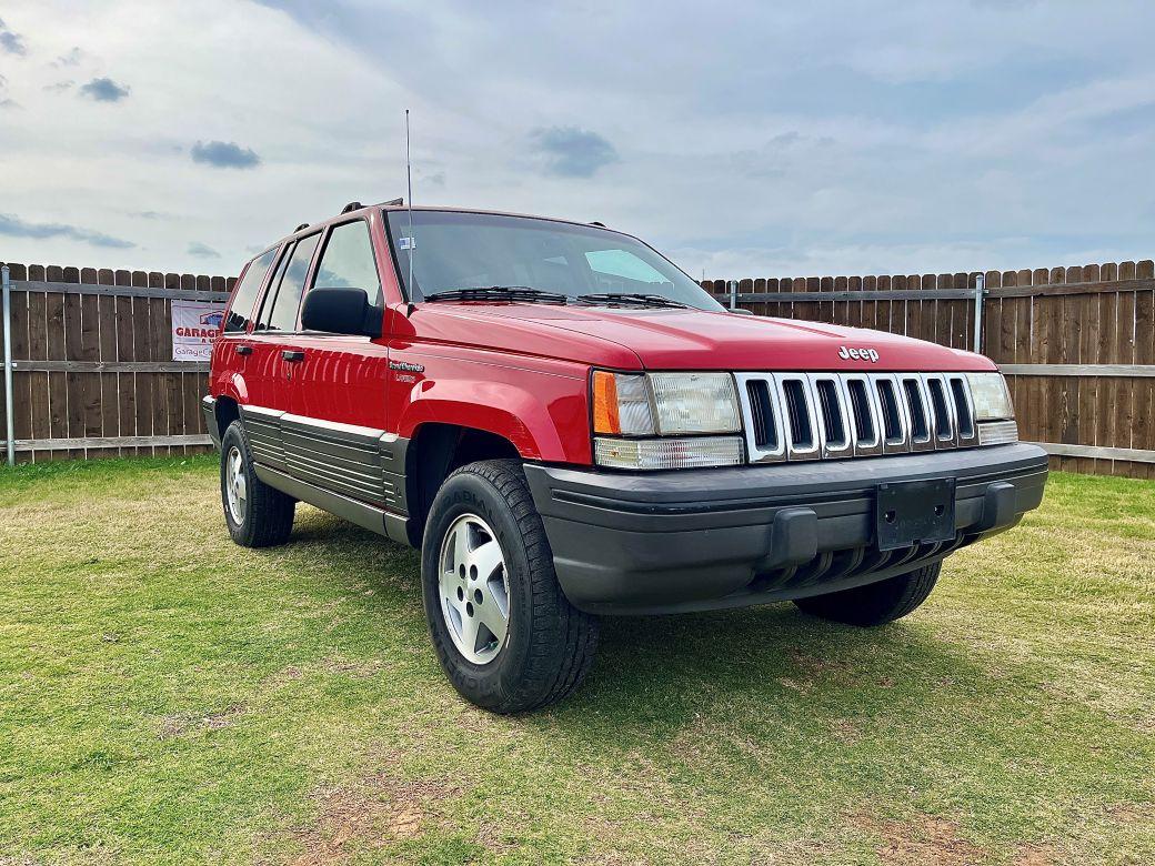 Jeep Grand Cherokee 4dr Laredo 1995