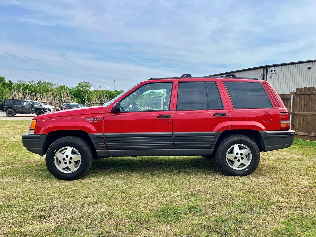 Jeep Grand Cherokee 4dr Laredo 1995