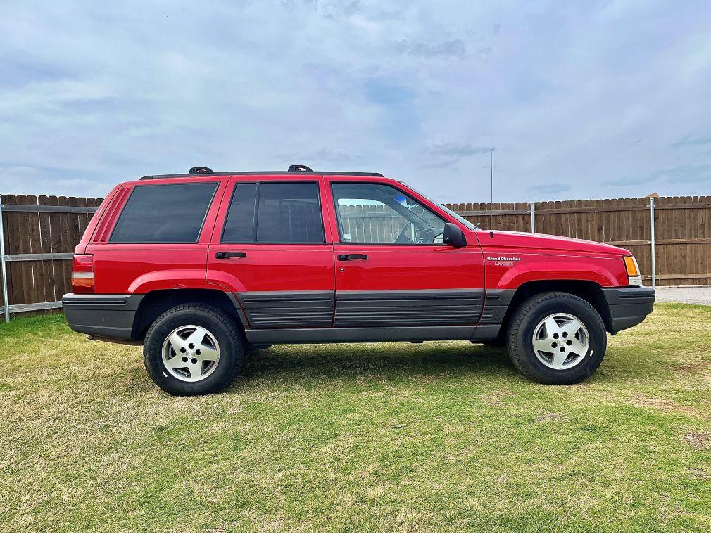 Jeep Grand Cherokee 4dr Laredo 1995