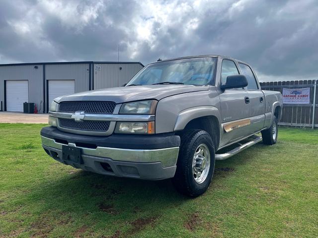 Gray 2003 Chevrolet Silverado 1500HD LS Crew Cab RWD Pickup Truck Rear-Wheel Drive Automatic
