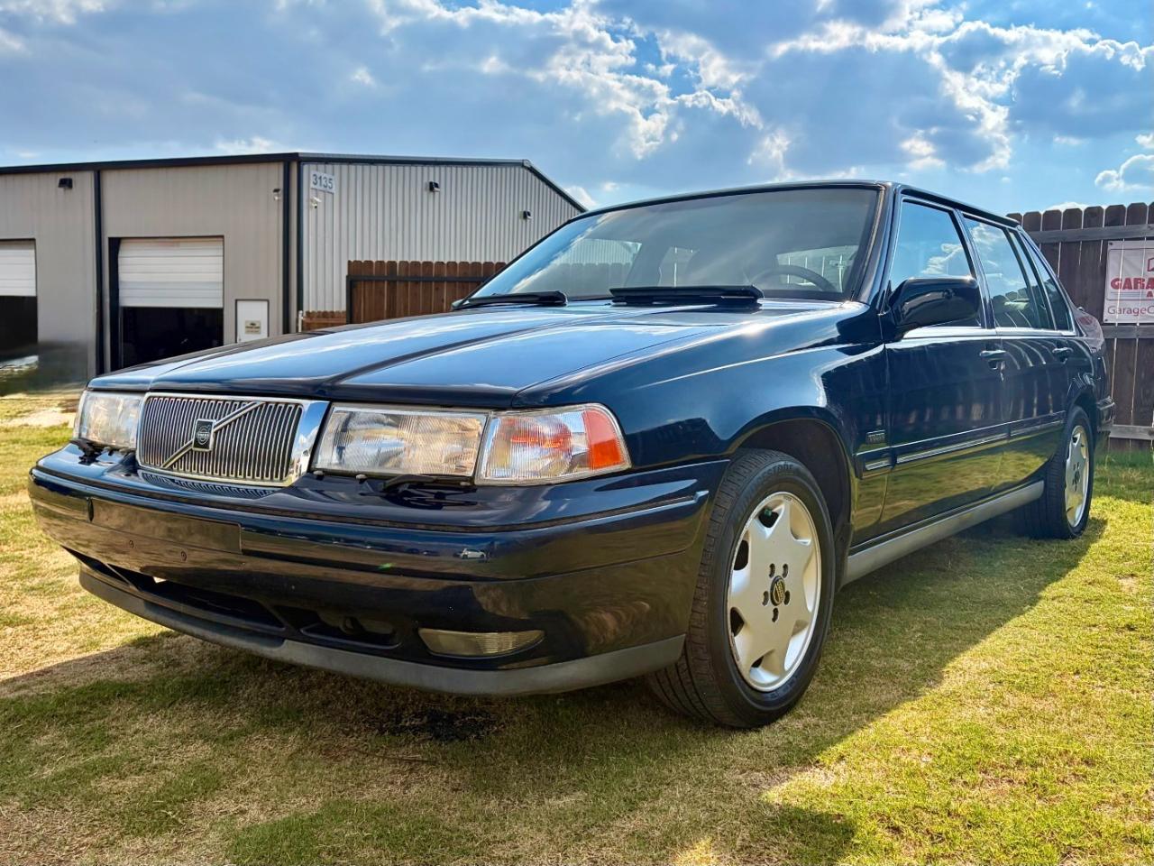 Volvo 960 4dr Sdn 1996