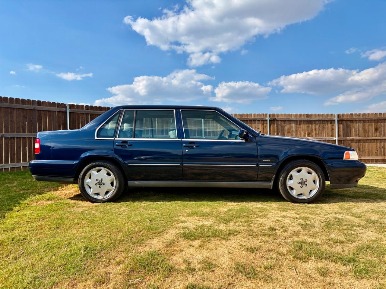 Volvo 960 4dr Sdn 1996
