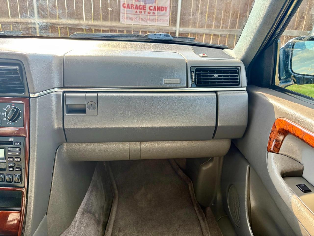 Volvo 960 4dr Sdn 1996