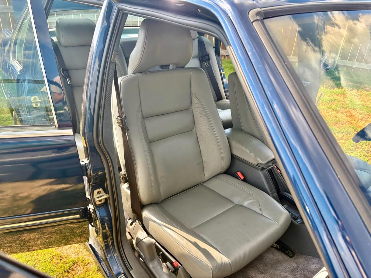 Volvo 960 4dr Sdn 1996