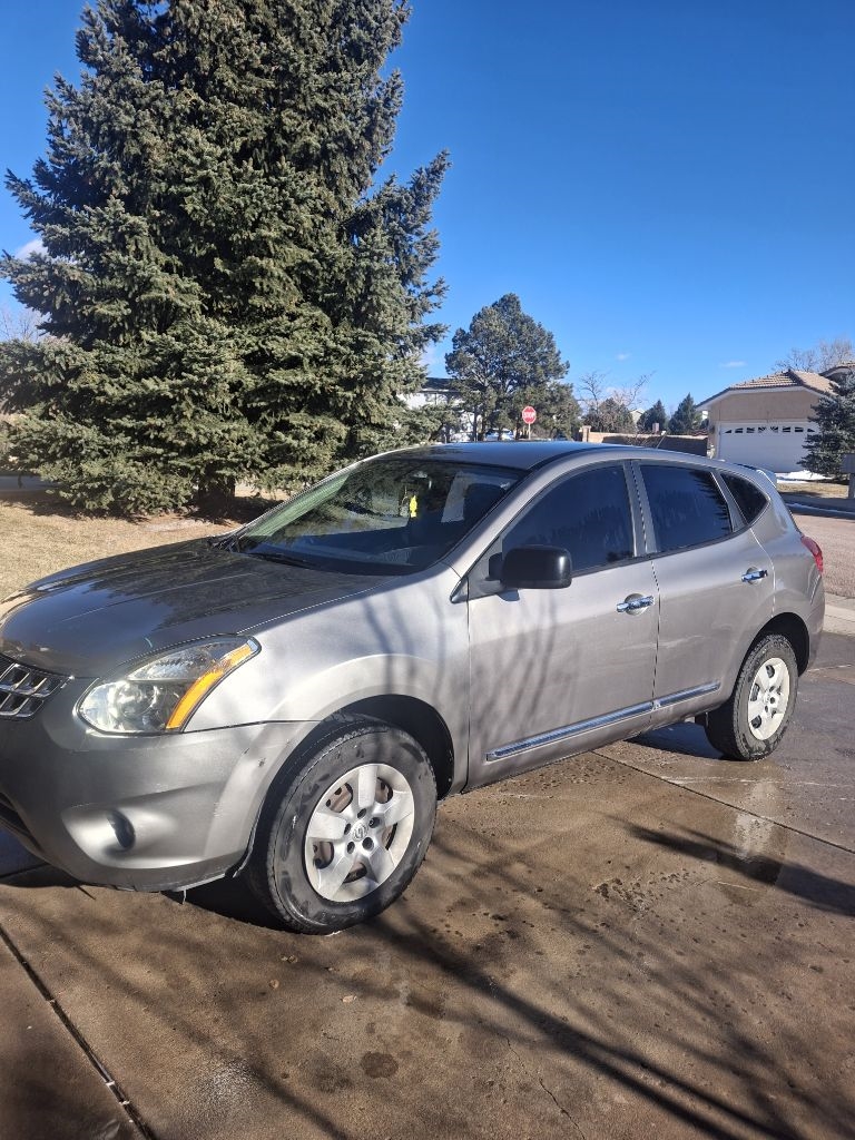 Nissan Rogue S 2WD 2011