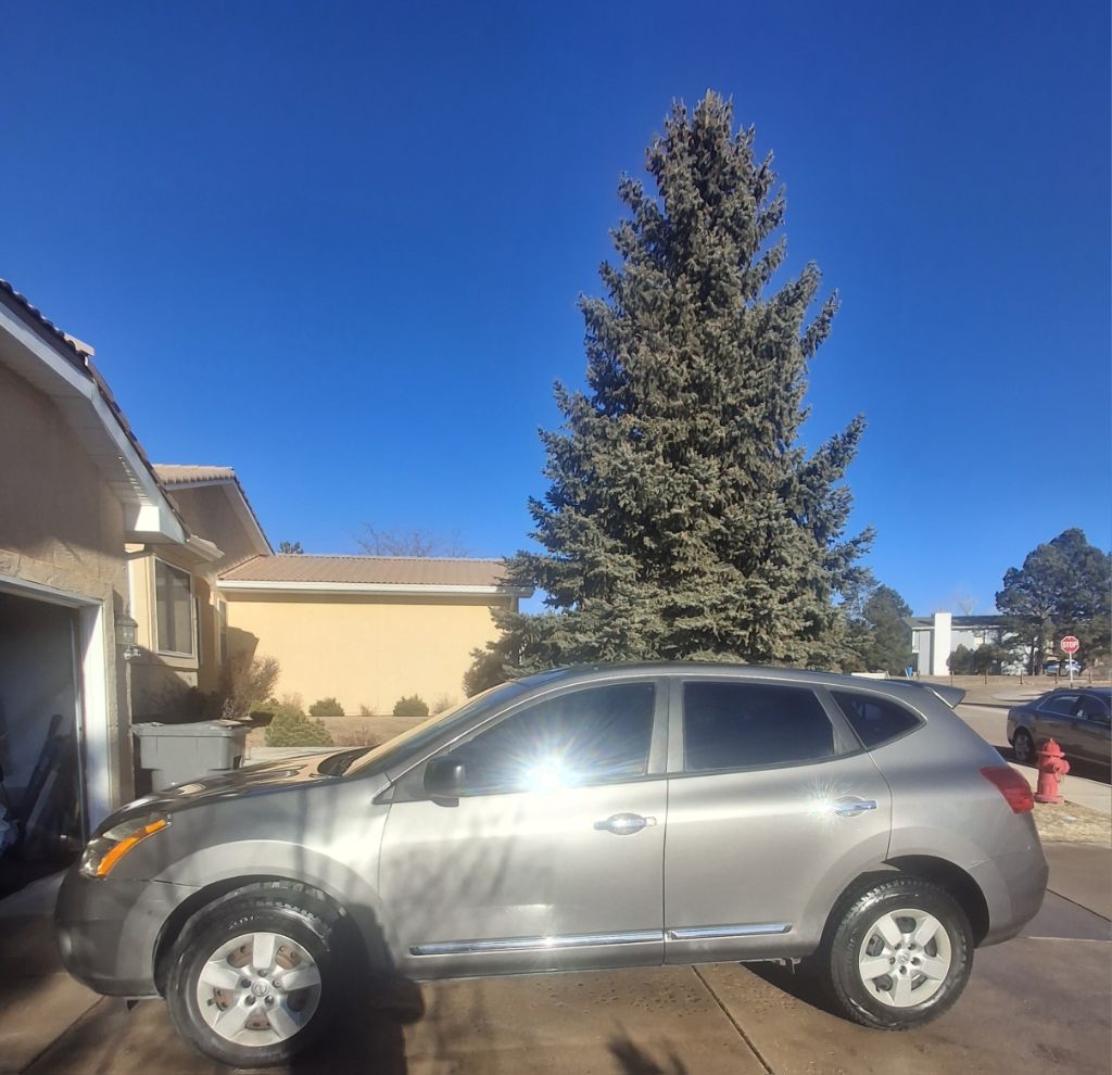 Nissan Rogue S 2WD 2011