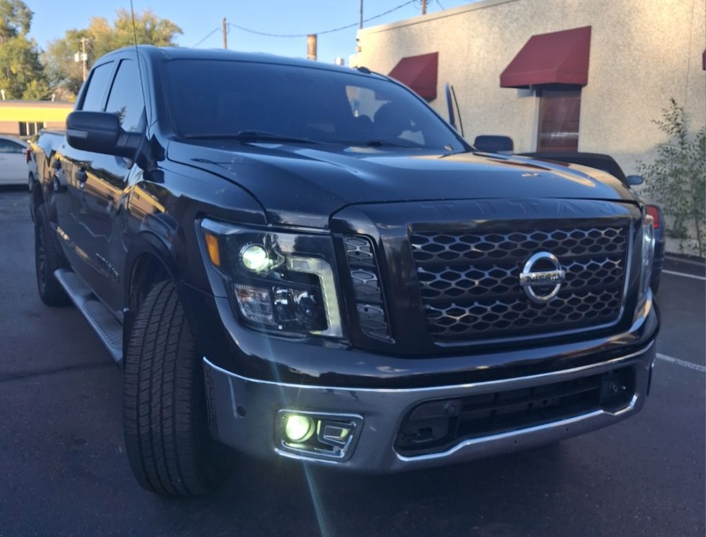 Nissan Titan S Crew Cab 4WD 2019 Nissan Titan S Crew Cab 4WD 2019
