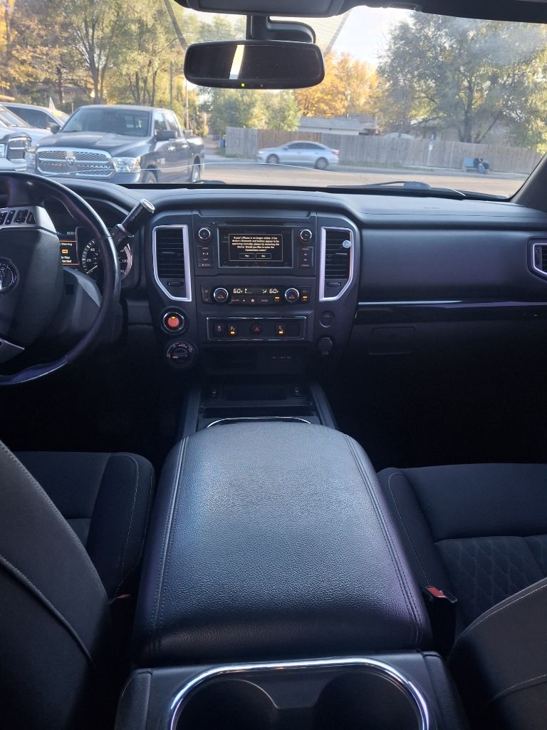 Nissan Titan S Crew Cab 4WD 2019 Nissan Titan S Crew Cab 4WD 2019