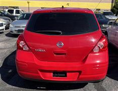 2012 Nissan Versa  2012 Nissan Versa