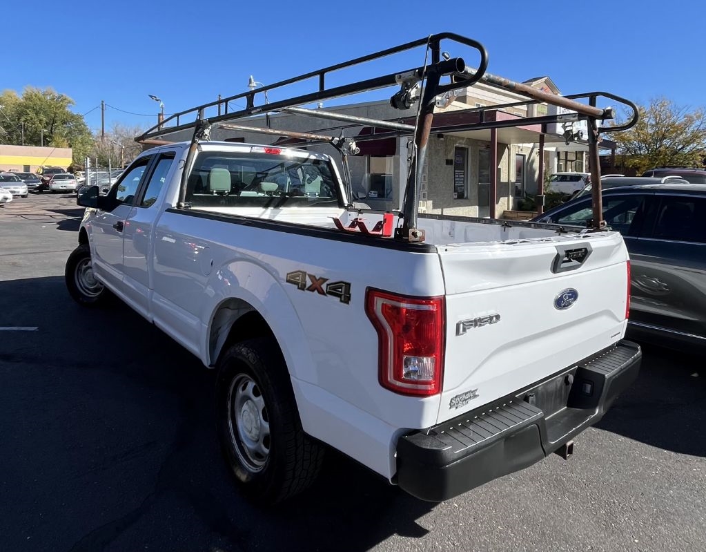 Ford F-150 XL SuperCab 8-ft. Bed 4WD 2016 Ford F-150 XL SuperCab 8-ft. Bed 4WD 2016