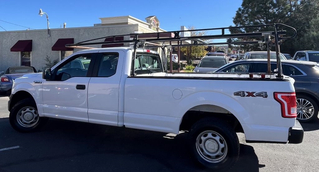 Ford F-150 XL SuperCab 8-ft. Bed 4WD 2016 Ford F-150 XL SuperCab 8-ft. Bed 4WD 2016