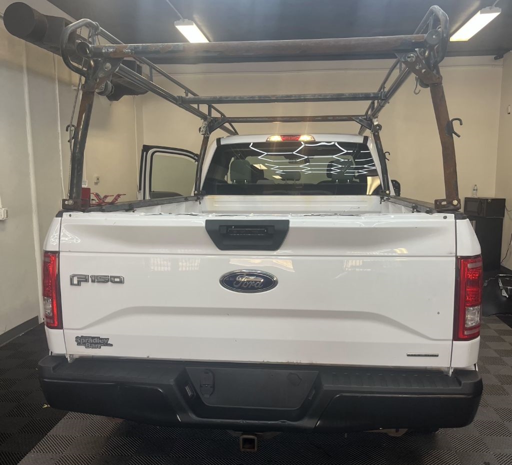 Ford F-150 XL SuperCab 8-ft. Bed 4WD 2016 Ford F-150 XL SuperCab 8-ft. Bed 4WD 2016