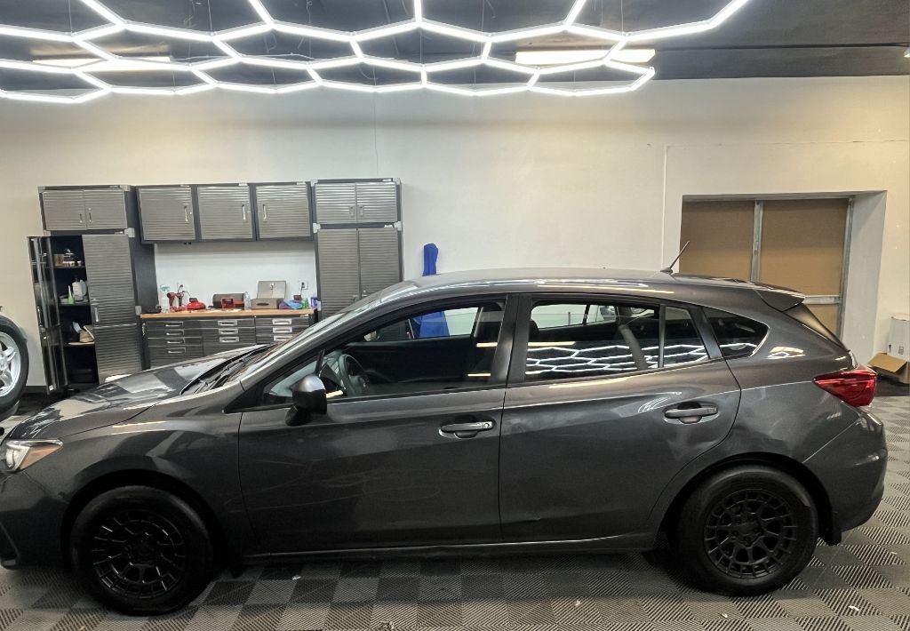 Subaru Impreza 2.0i CVT 5-Door 2018 Subaru Impreza 2.0i CVT 5-Door 2018