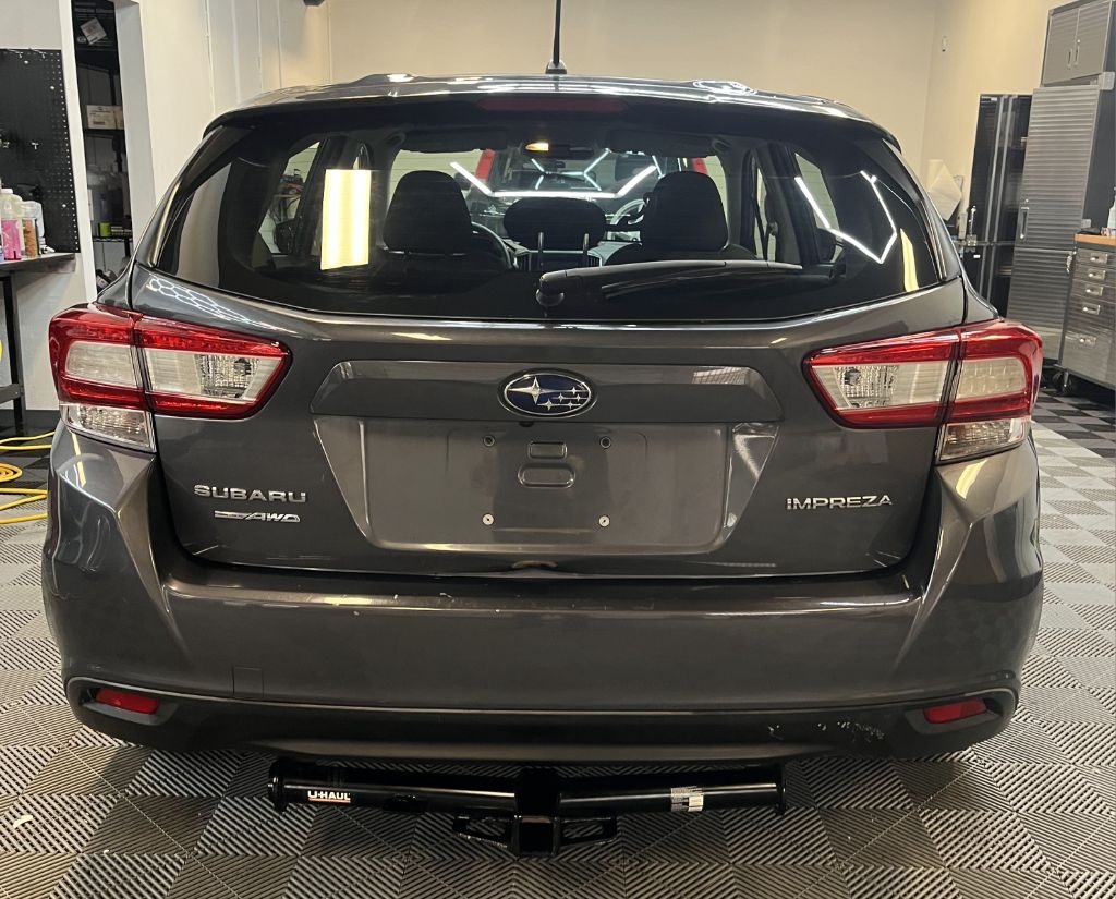 Subaru Impreza 2.0i CVT 5-Door 2018 Subaru Impreza 2.0i CVT 5-Door 2018