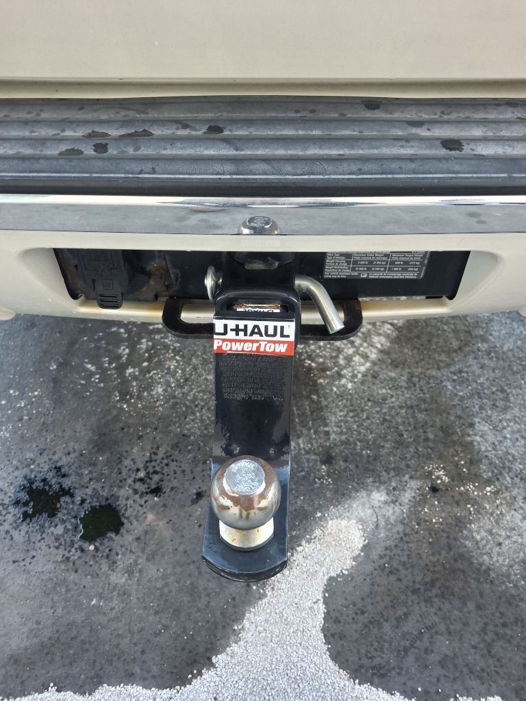 Chevrolet Suburban LTZ 1500 4WD 2011