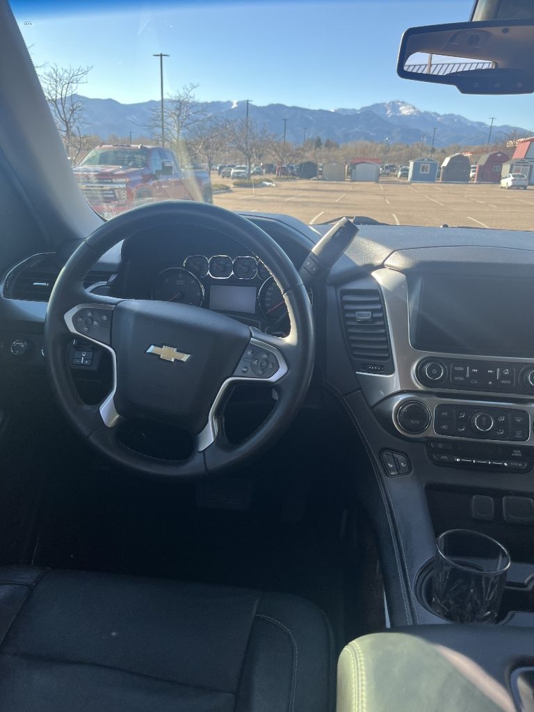 Chevrolet Suburban LT 4WD 2016