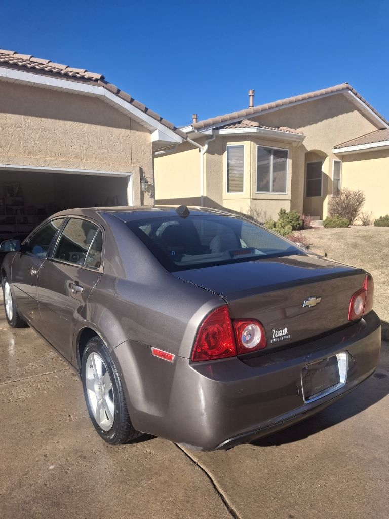 Chevrolet Malibu LS 2012