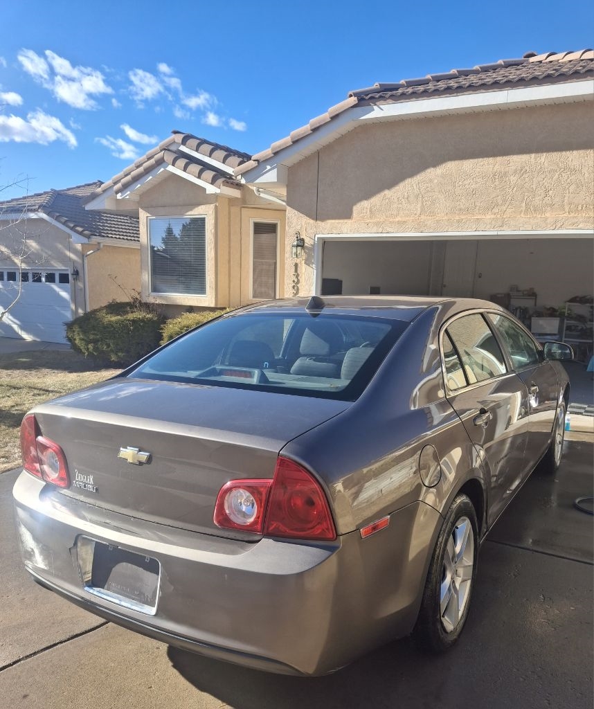 Chevrolet Malibu LS 2012