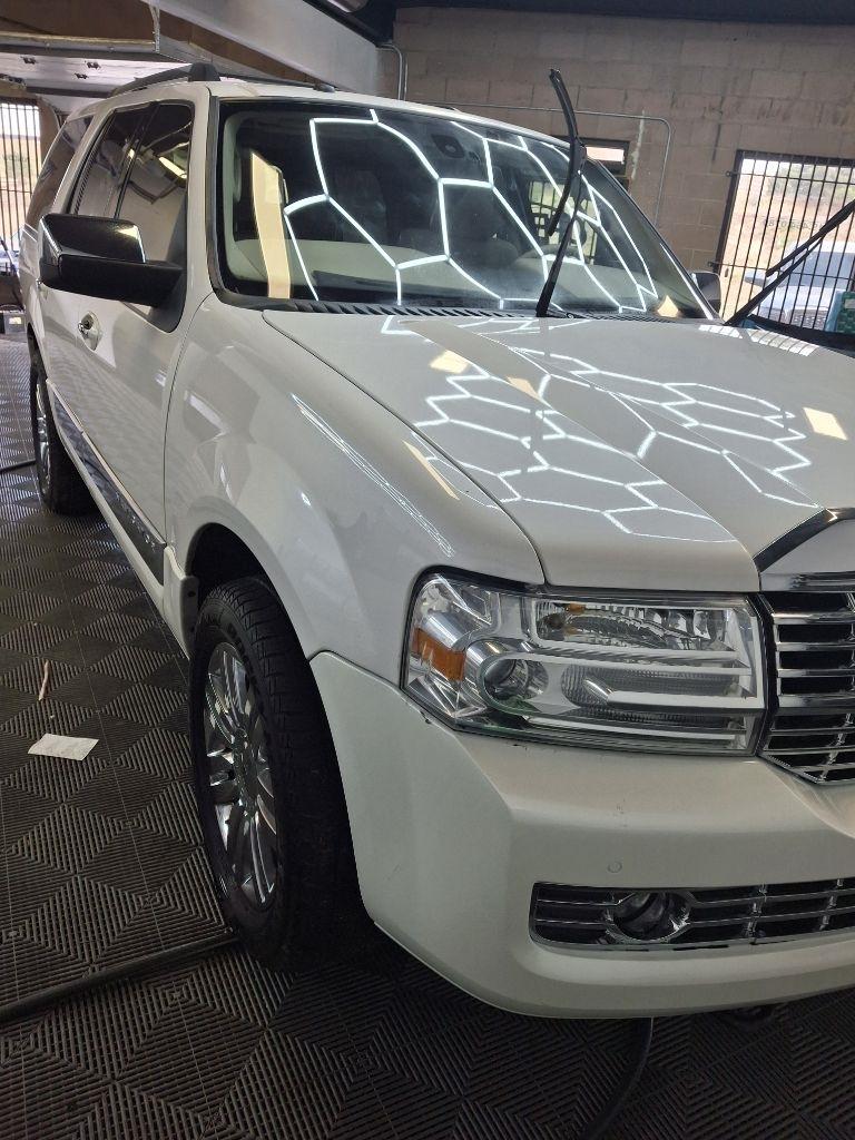 Lincoln Navigator 4WD 2010