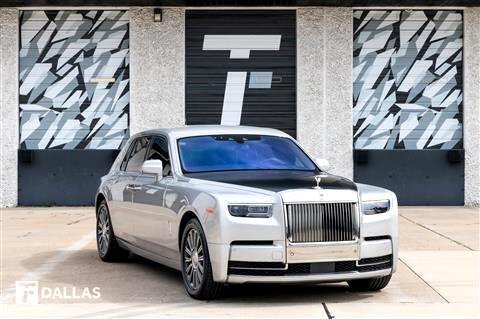 2023 Rolls-Royce Phantom 