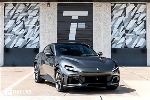 2025 Ferrari Purosangue 