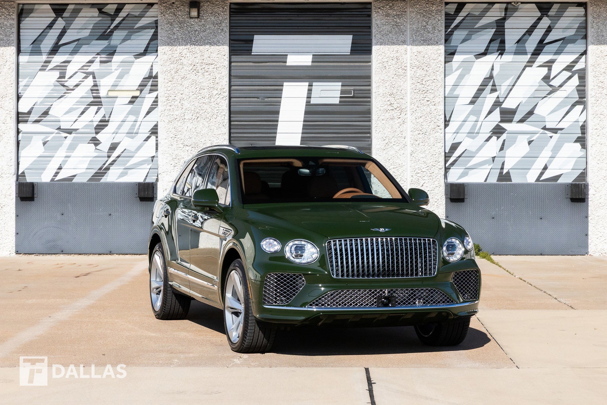 2024 Bentley Bentayga Azure's photo