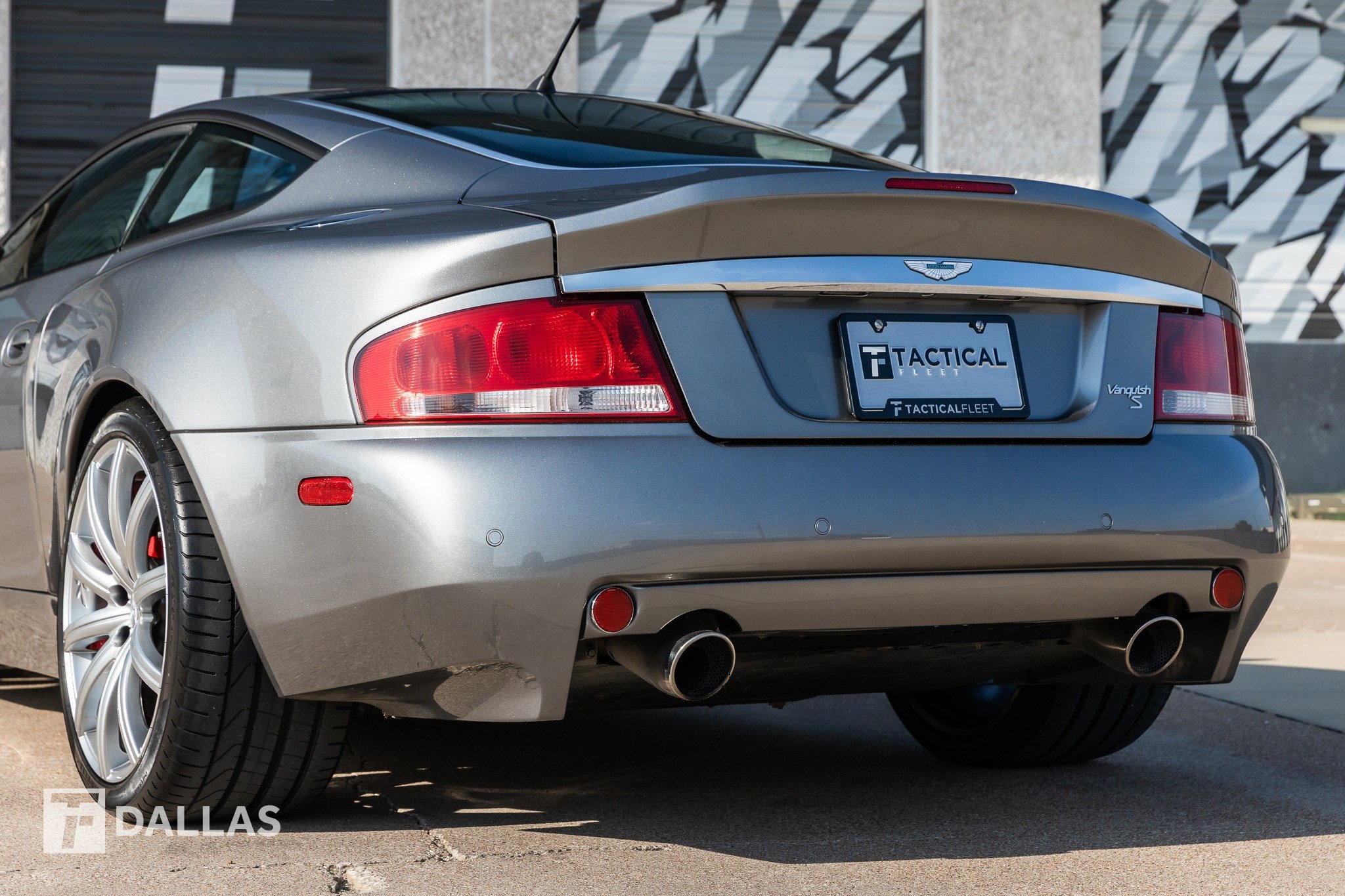2005 Aston Martin Vantage S photo 4