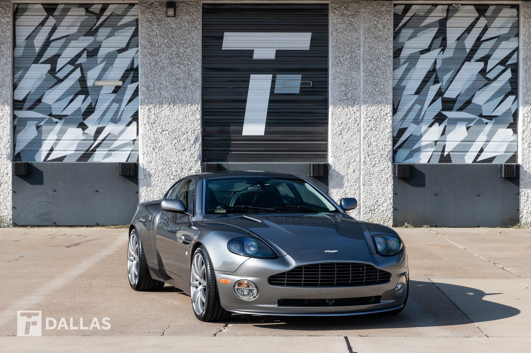 2005 Aston Martin V12 Vanquish S