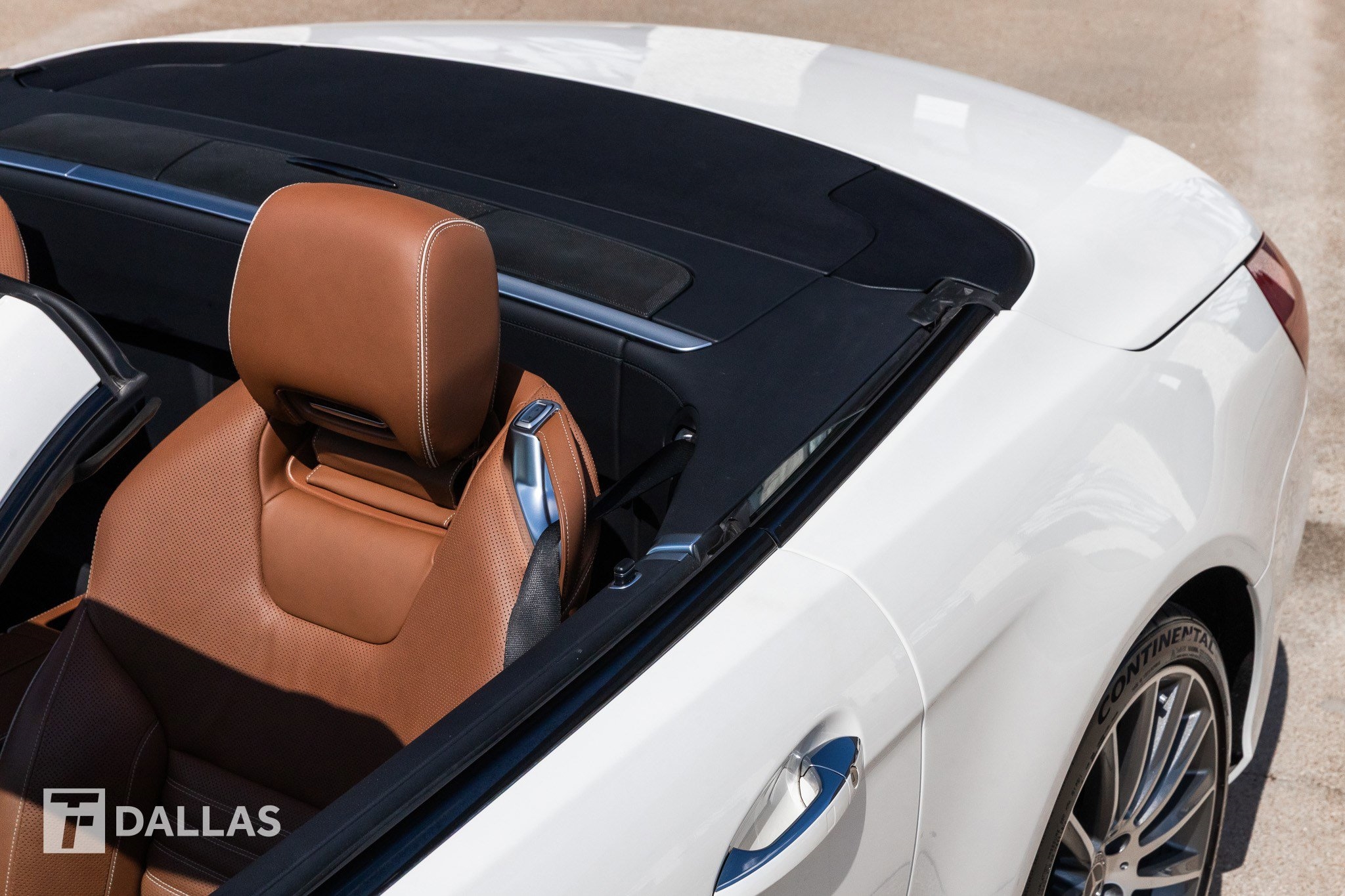 2020 Mercedes Benz SL 450 photo 2