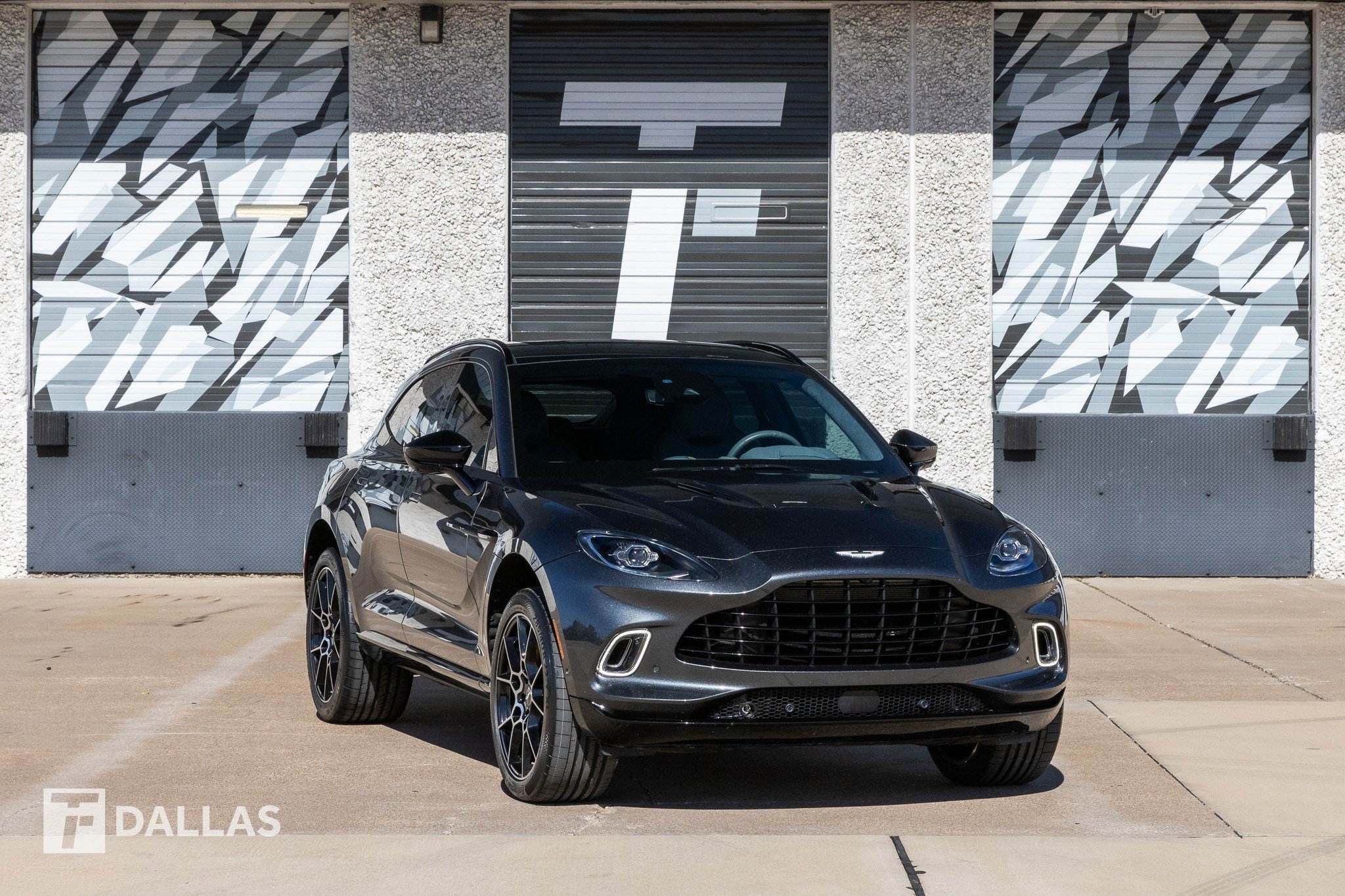 2021 Aston Martin DBX 