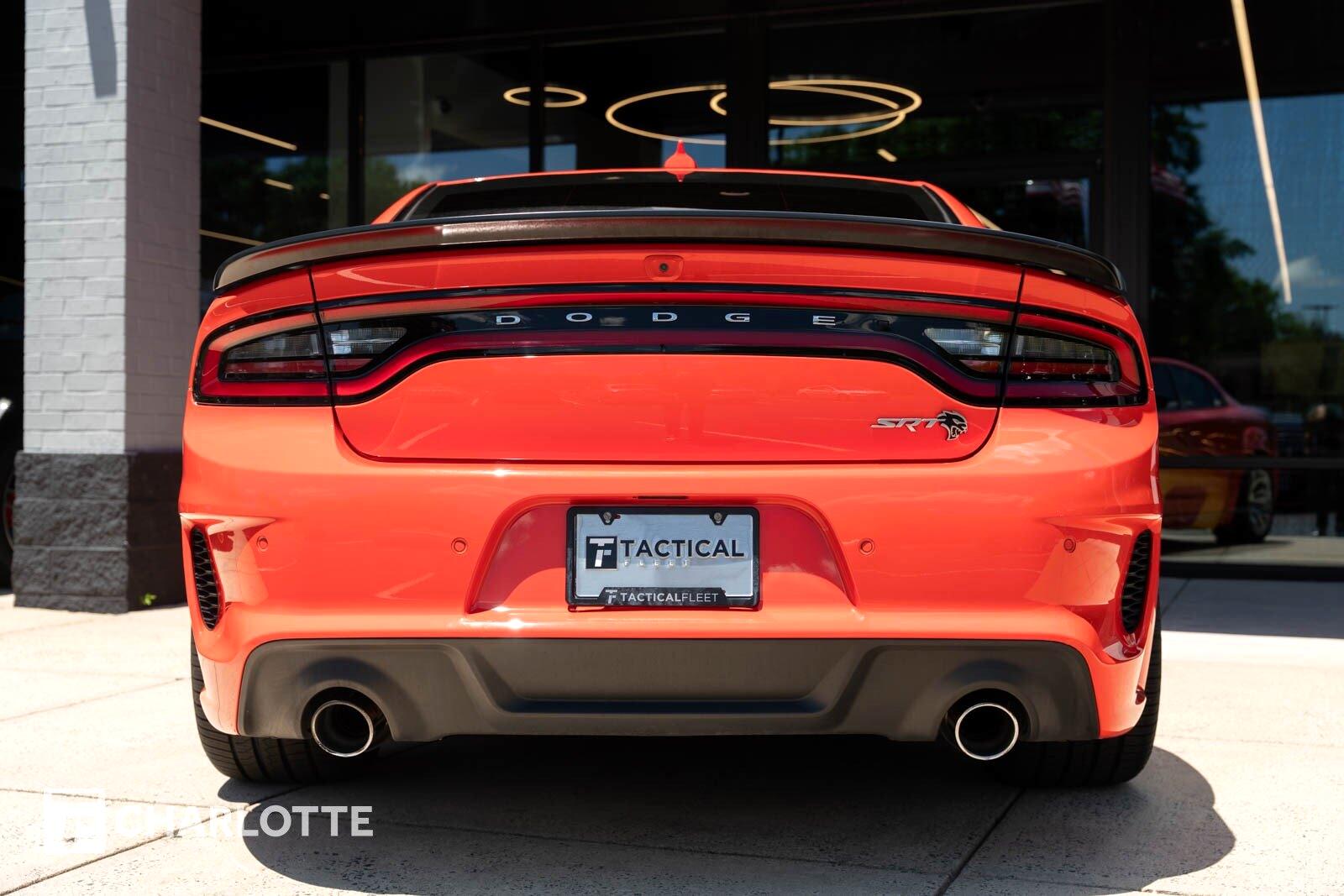 限定 Chevon カード 赤 2023 Dodge Charger King Daytona Special Edition