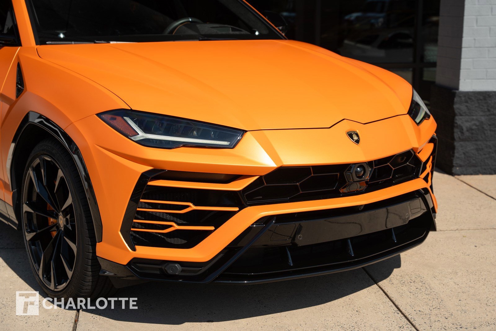 2021 Lamborghini Urus photo 4