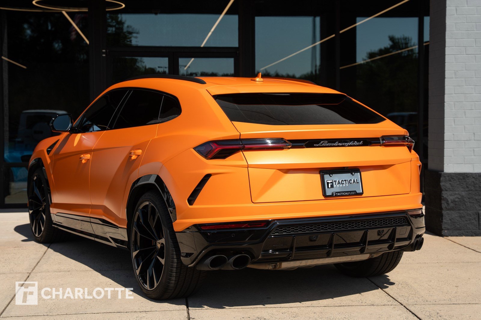 2021 Lamborghini Urus photo 13