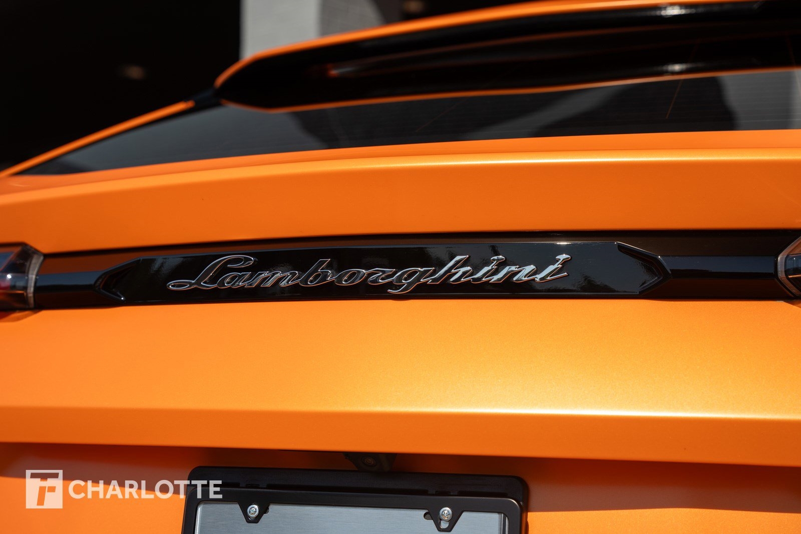 2021 Lamborghini Urus photo 16
