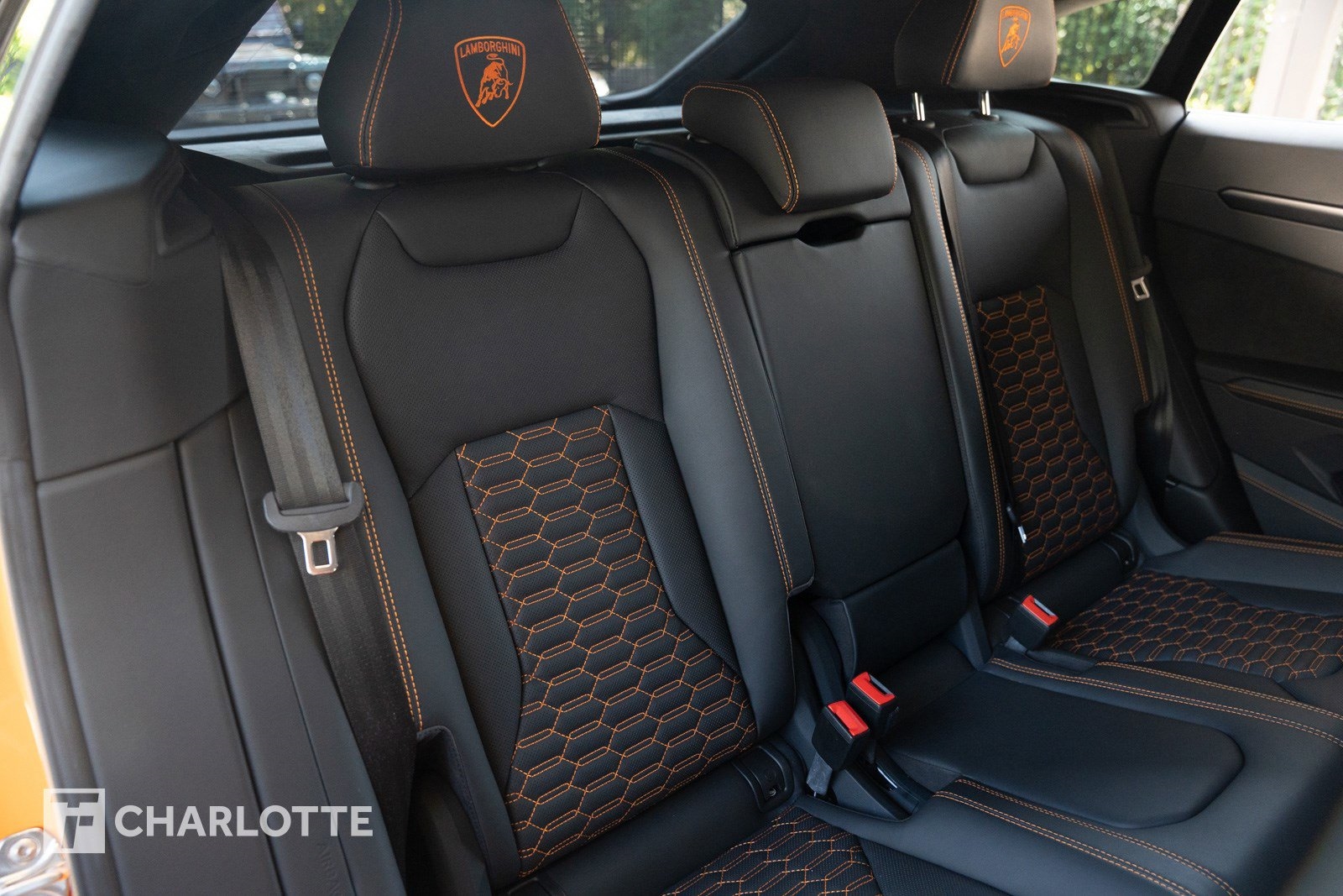 2021 Lamborghini Urus photo 37