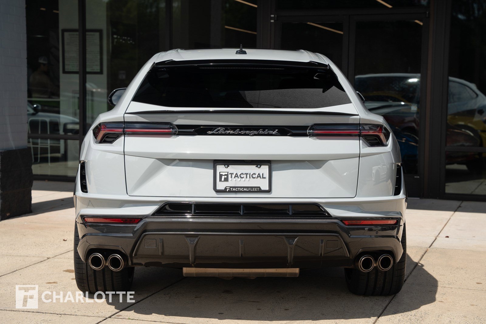 2023 Lamborghini Urus Performante photo 15
