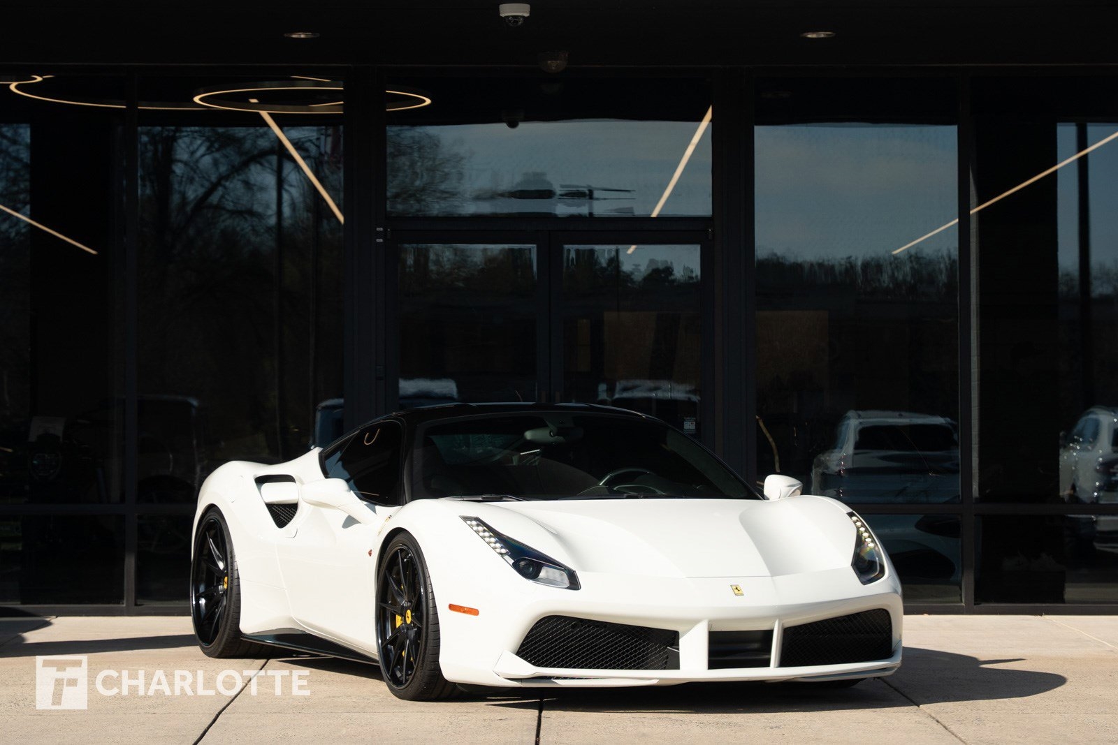 2017 Ferrari 488 Base