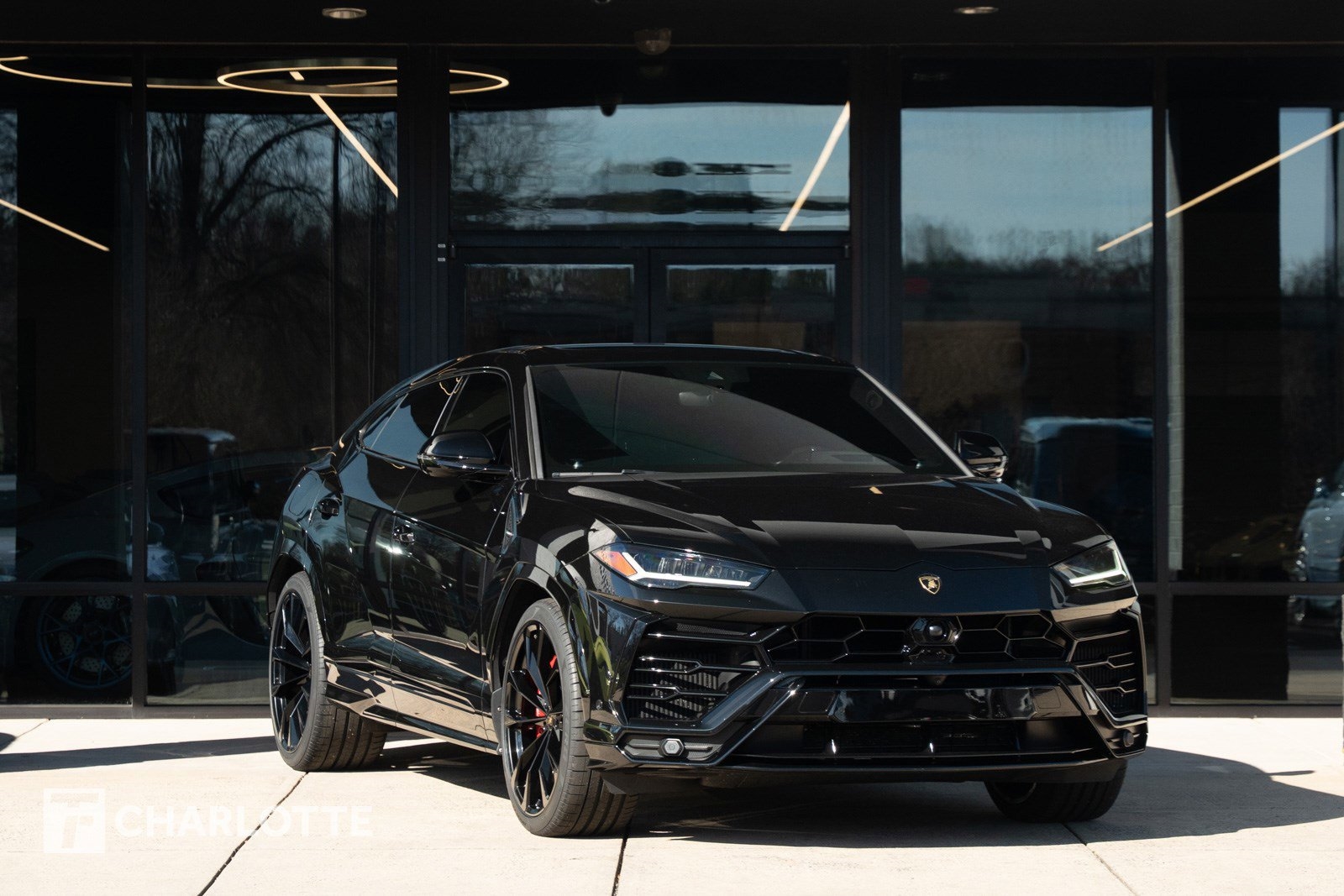 2021 Lamborghini Urus Base