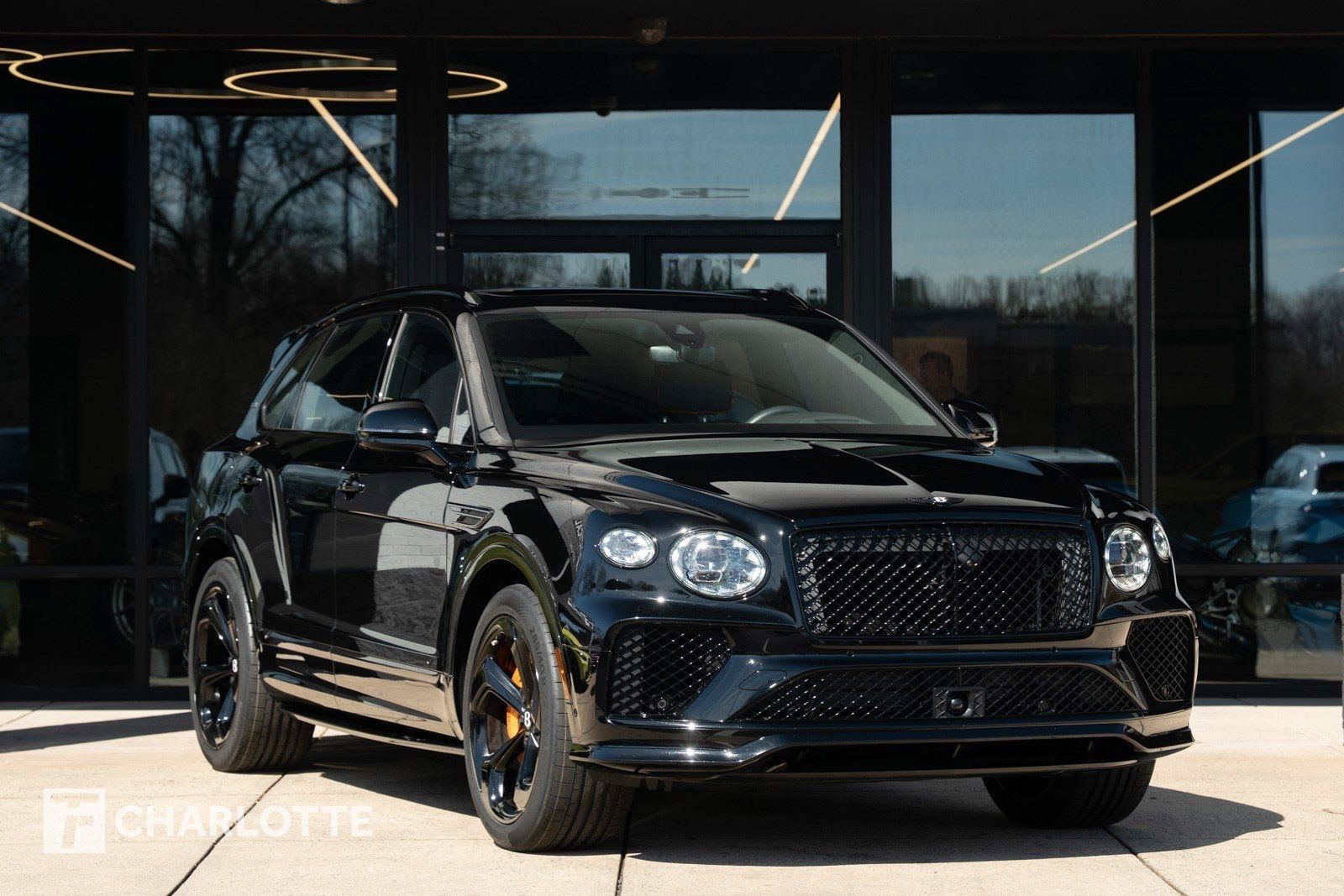 2025 Bentley Bentayga V8