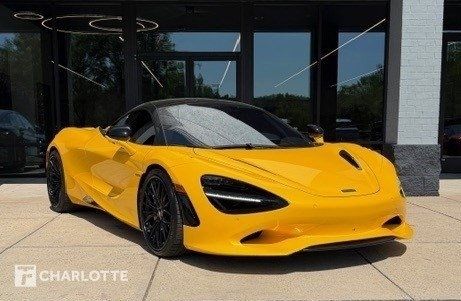 2025 McLaren 750s Coupe