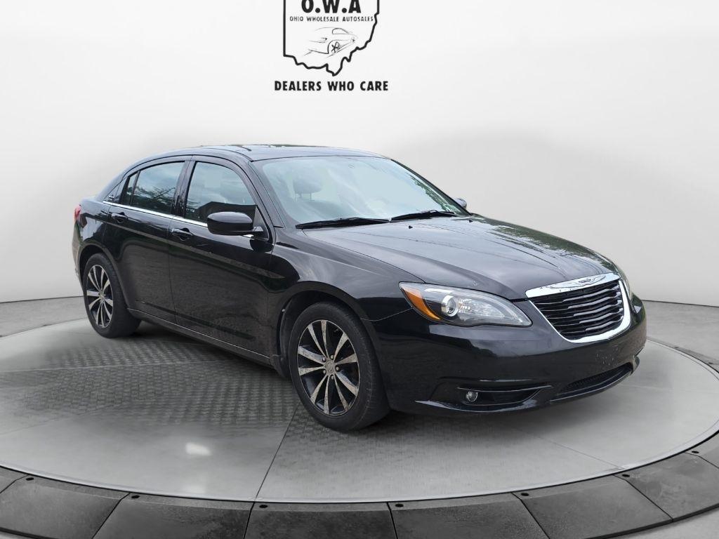 2013 Chrysler 200 Limited