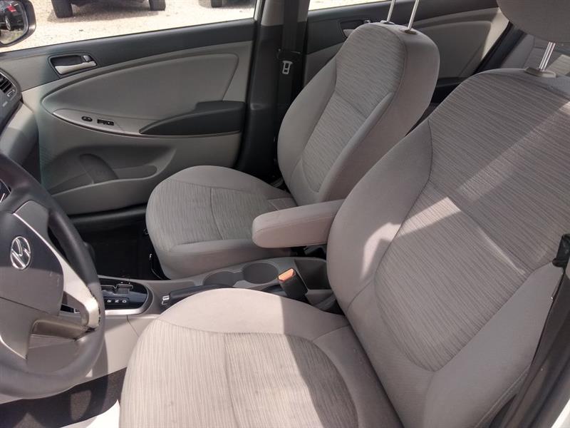 Hyundai Accent SE 4-Door 6A 2016