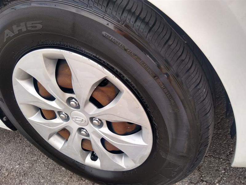 Hyundai Accent SE 4-Door 6A 2016