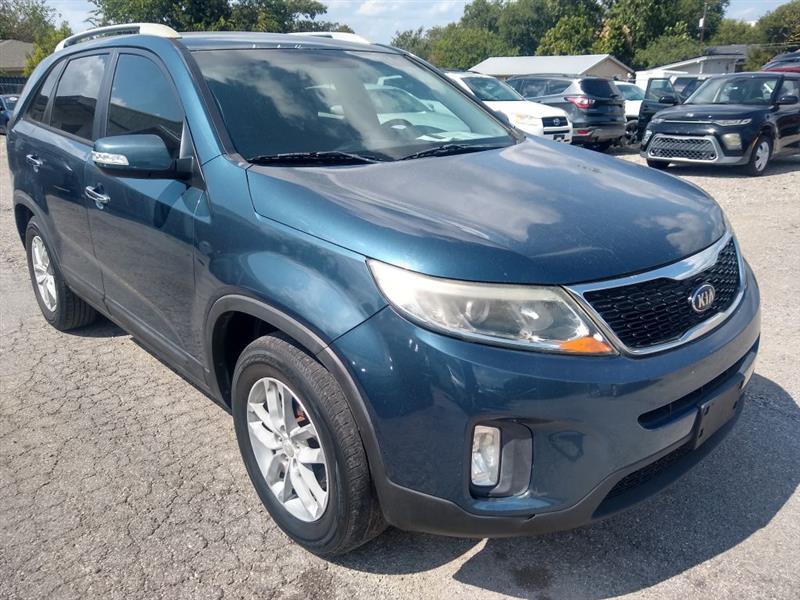 2015 Kia Sorento LX V6 photo 2