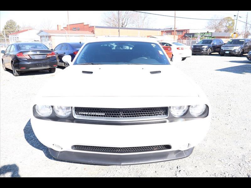 2014 Dodge Challenger SXT
