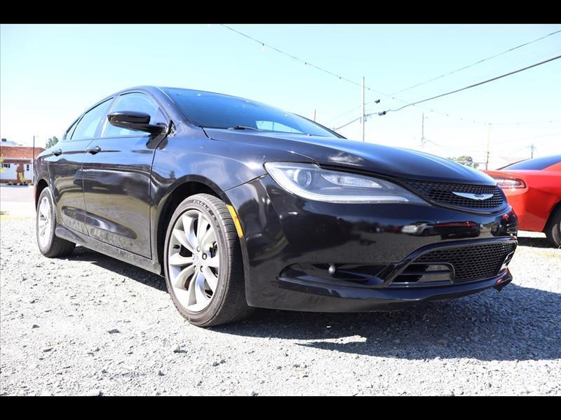 2015 Chrysler 200