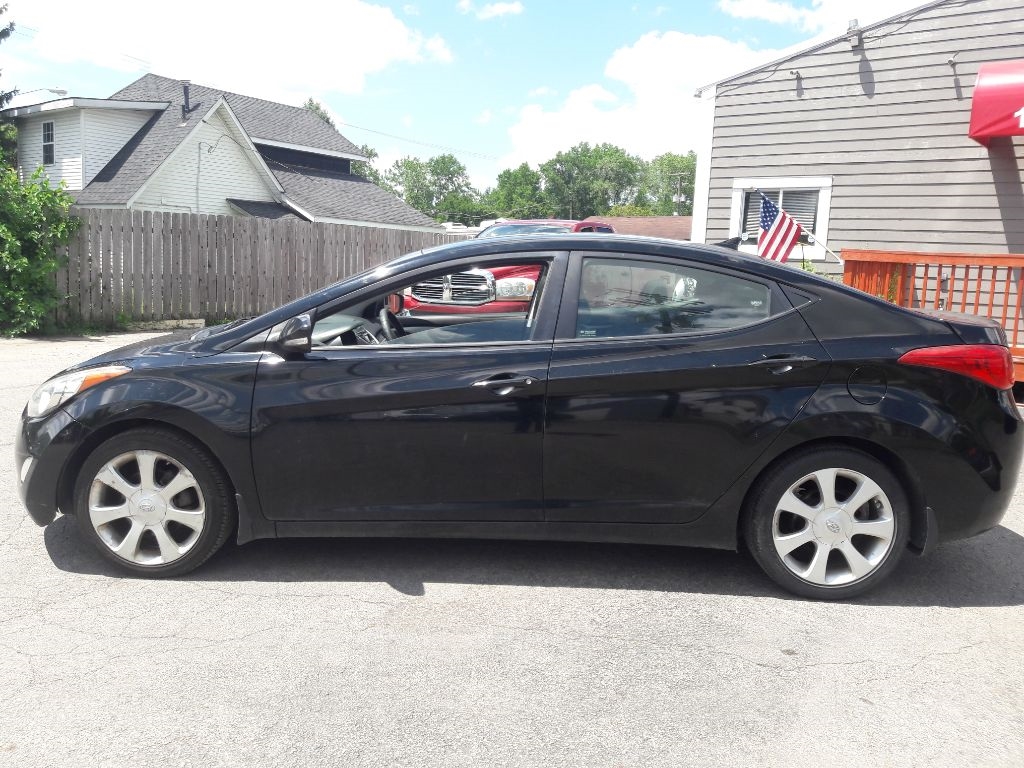 Hyundai Elantra GLS A/T 2012